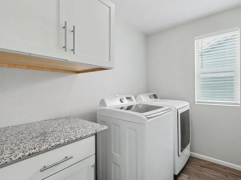 7856 Luminary Ln — Photo 19
