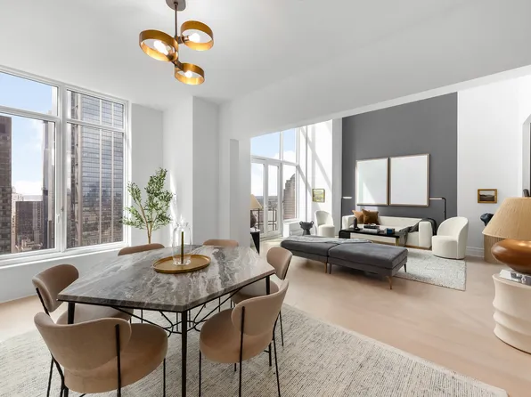 30 Park Place image 4 of 16