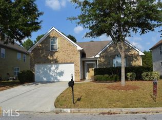 8973 Crestview Cir, Union City, GA 30291