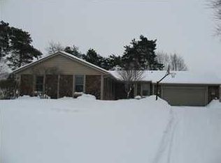 1804 Pinegrove Dr, Jenison, MI 49428