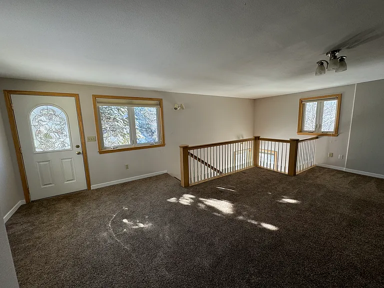 77 County Rd — Photo 12