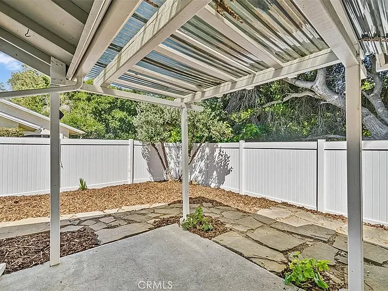 942 Bluebell Way — Photo 24