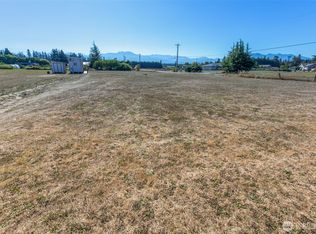 28 Cameron Acres Ln, Sequim, WA 98382