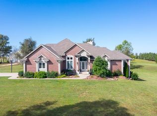 12163 230th St, Linwood, KS 66052