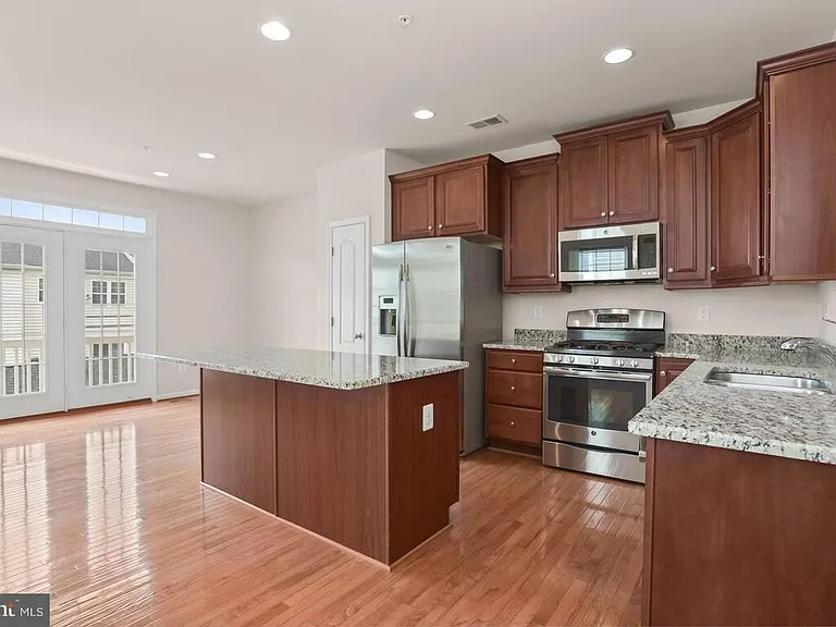 2613 Osprey Way — Photo 4