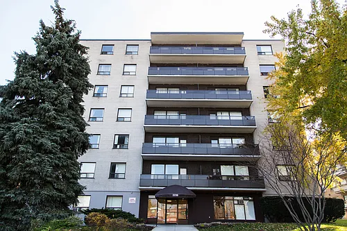 2239 Eglinton Ave E #408 Photo 1