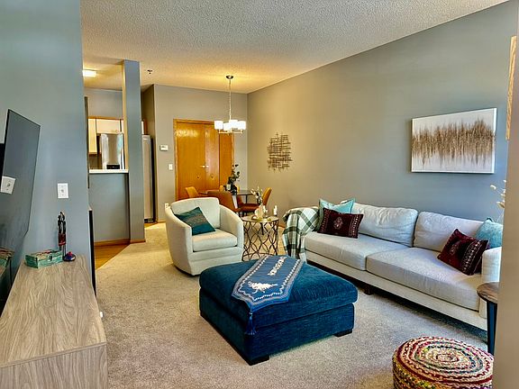 4th image of 17838 Cobblestone Way