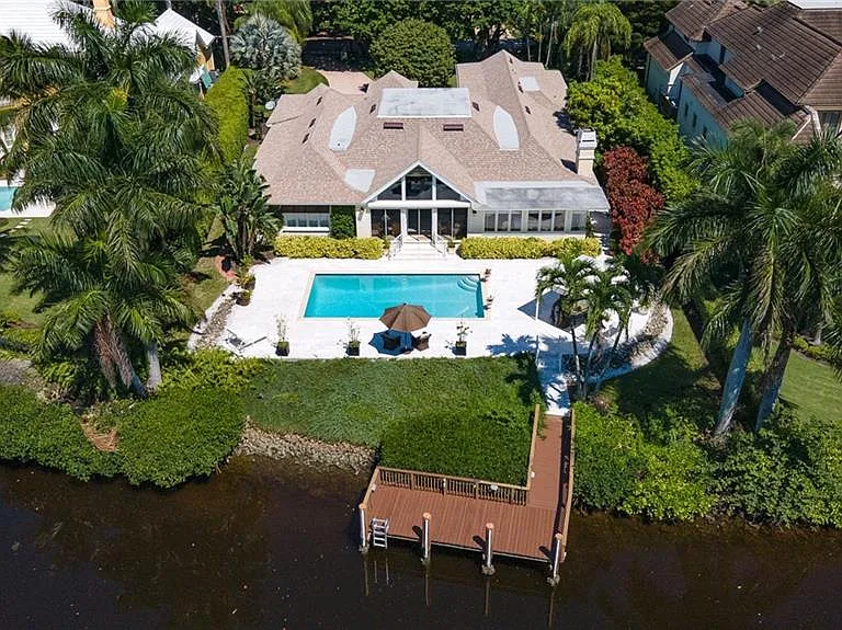 950 Galleon Dr — Photo 39