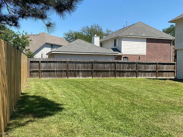 24210 Schivener House Ln — Photo 44