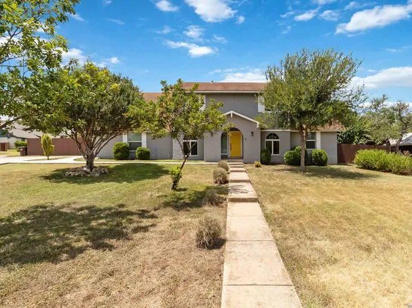 200 Sterling Browning Rd, Hollywood Park, TX 78232
