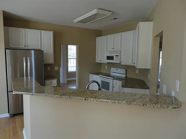 10 Smokehouse Dr — Photo 3