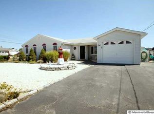 1 Jolly Roger Way, Waretown, NJ 08758