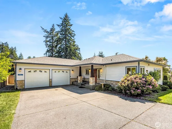 1987 NW Rampart Ridge Court, Bremerton, WA 98311
