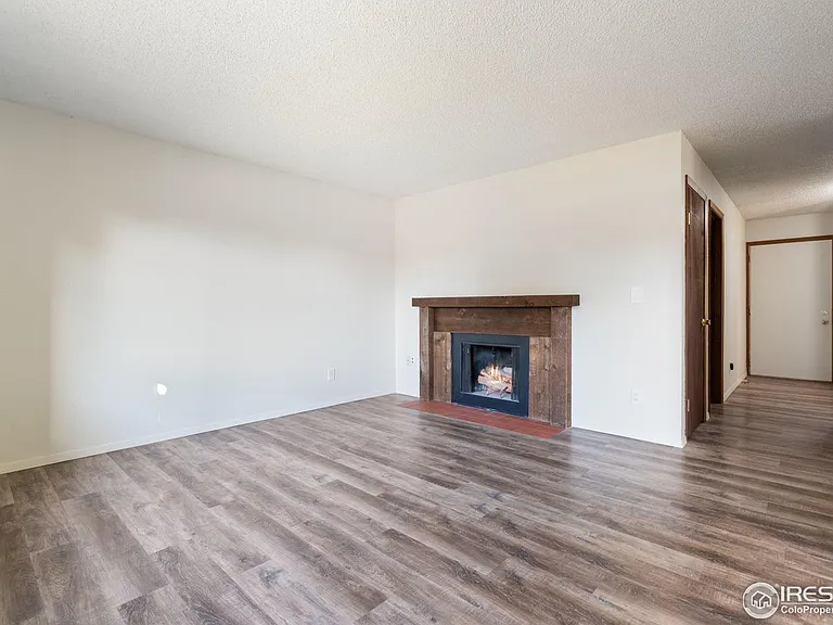 925 Columbia Rd #122 — Photo 17