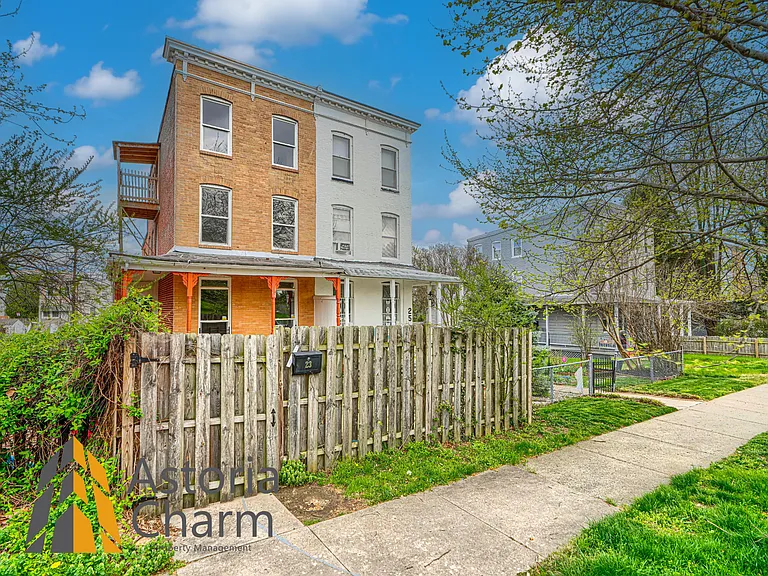23 S Augusta Ave — Photo 45