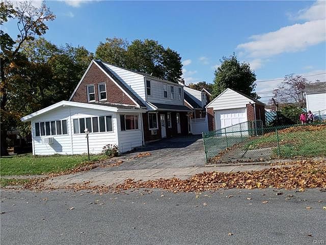 1st image of 765 E Washington Ave