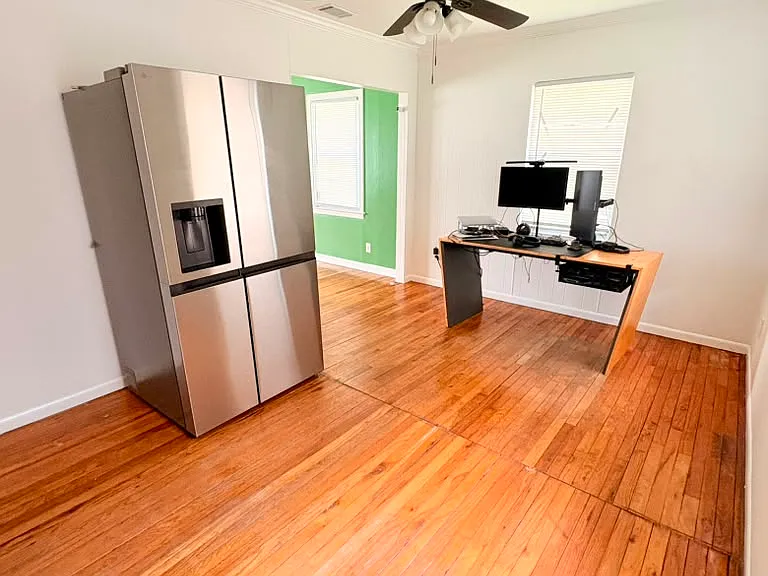 320 Georgia Ave — Photo 6