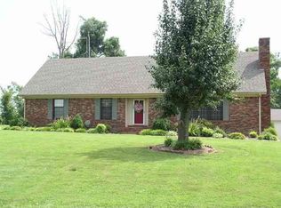 797 W Newman Glover Rd, Union City, TN 38261