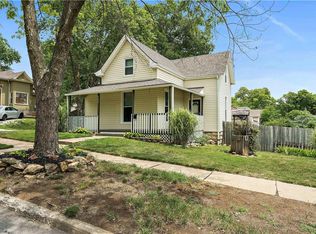 423 N Missouri St, Liberty, MO 64068