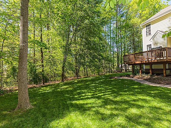 3rd image of 10500 Greyhawk Ct