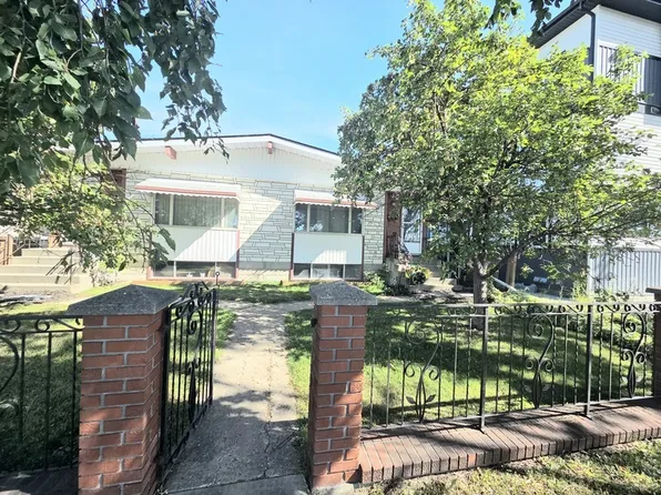 12011 106th St NW #Basement, Edmonton, AB T5G 2R5