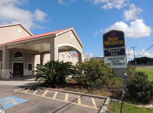 2001 Highway 59 E, Beeville, TX 78102