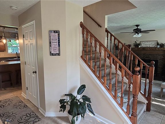4th image of 6416 Sterling Woods Dr