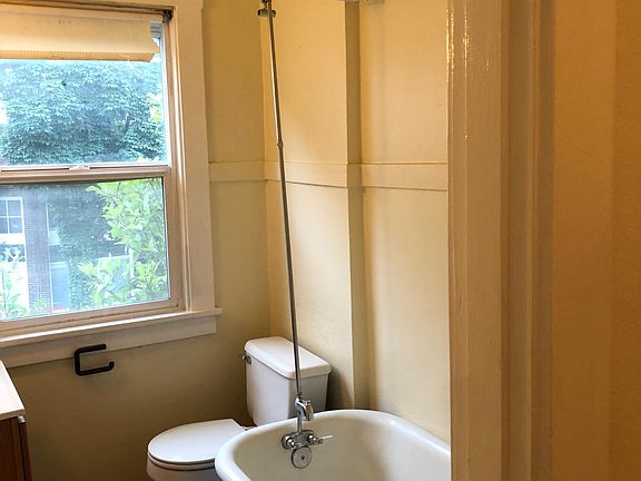 4th image of 1356 E Olive Way #T4v80w7pn