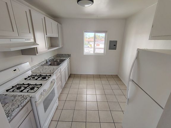3rd image of 12422 Waldorf Dr #E