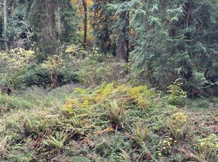 12173 SW Cedarhurst Rd, Vashon, WA 98070