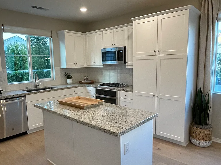 16416 Trailblazer Ave — Photo 4