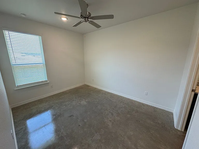 636 Pacific Crest Trl — Photo 14