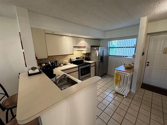 5th image of 7675 NW 79th Avenue #111
