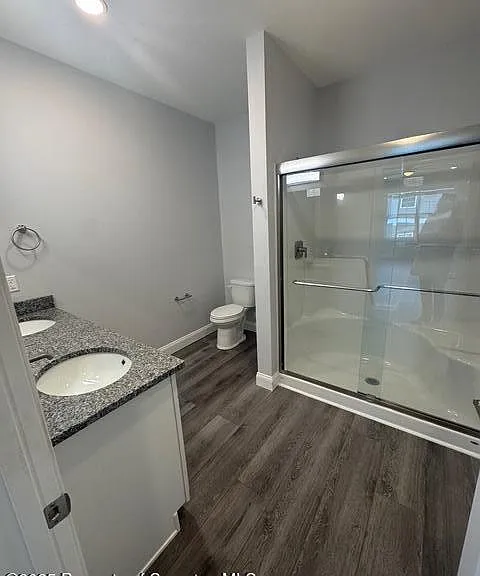 407 Circle Dr — Photo 24