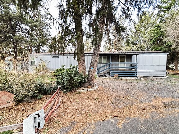 2nd image of 64100 N Highway 97 Unit 14