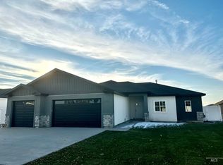 825 N Emerald Dr, Kimberly, ID 83341