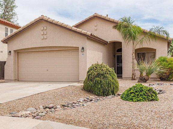 2nd image of 2575 E Brooks St