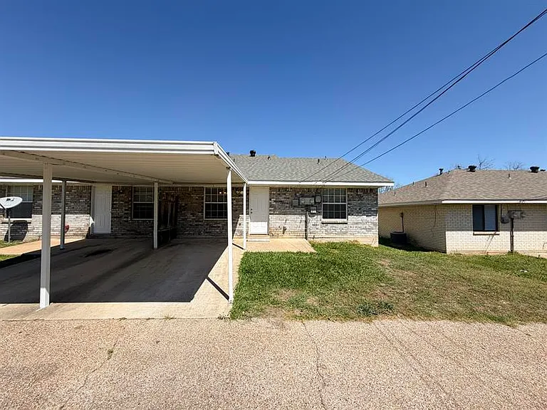 3705 Ivanhoe Dr — Photo 18
