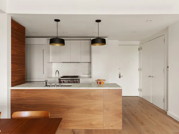 280 Saint Marks Avenue image 2 of 15