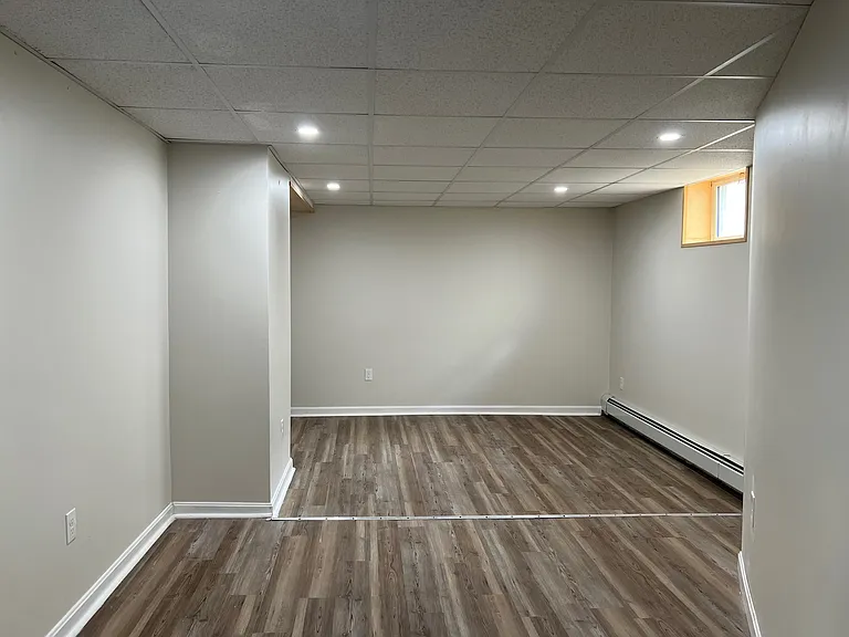 1180 Park Ave — Photo 10
