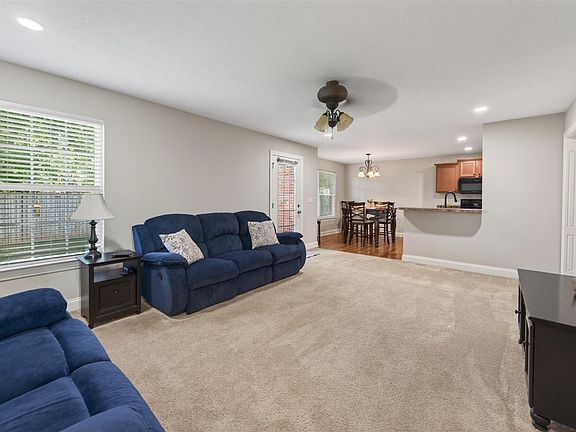 5th image of 2748 Pointe Ct