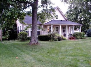 1590 N Apple St, Greenfield, IN 46140