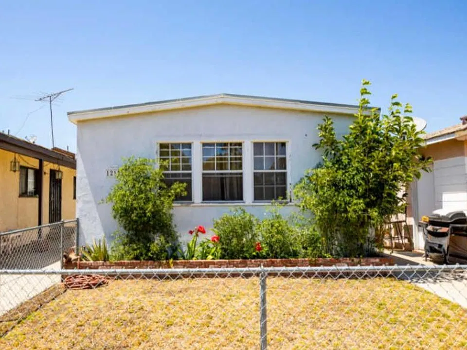 12111 Culver Blvd #C