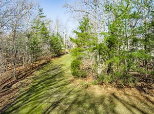 15 Markham Ct, Crossville, TN 38558