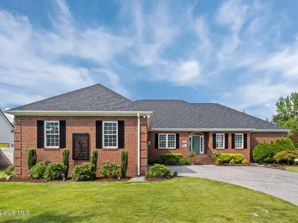 102 Dunleith Place, Jacksonville, NC 28540