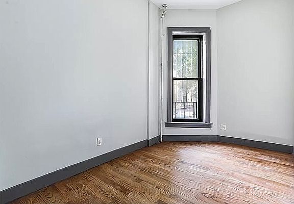 3rd image of 148 Stuyvesant Ave #4R