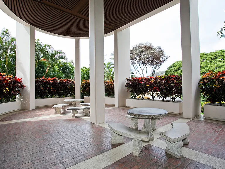 Condo rotunda