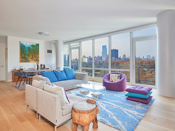 3rd image of 111 Central Park N #9C