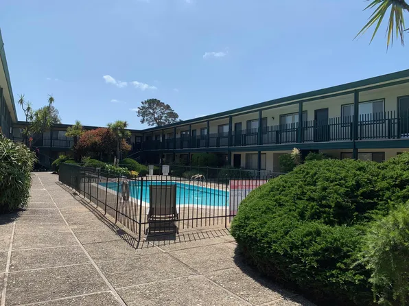 696 Casanova Avenue - Thorndike Apartments, 696 Casanova Ave #6a0da4255, Monterey, CA 93940