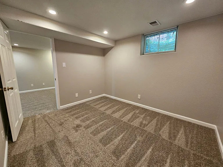 5629 E Minnesota Dr — Photo 45